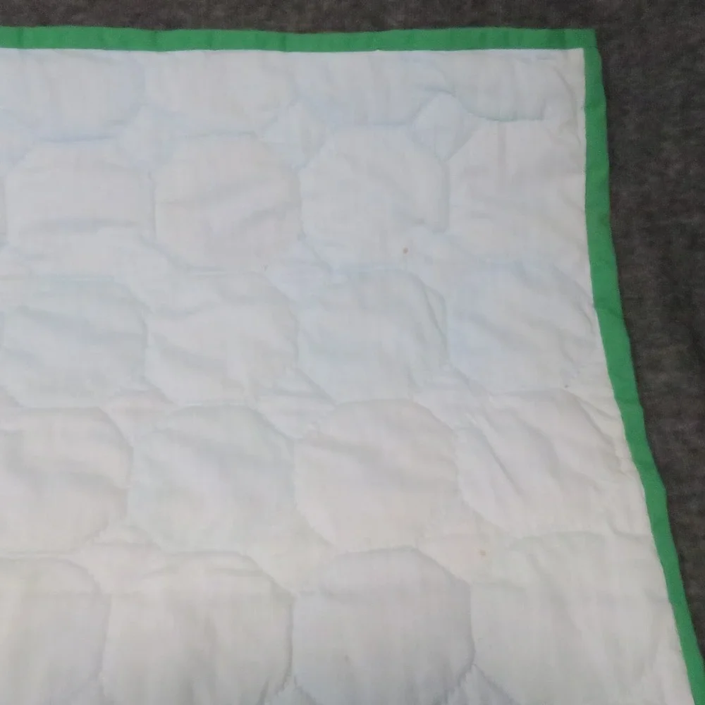 Winnie the Pooh Hexagon Patchwork Quilt Blanket 52x43 Green Nursery Crib Vtg 70s